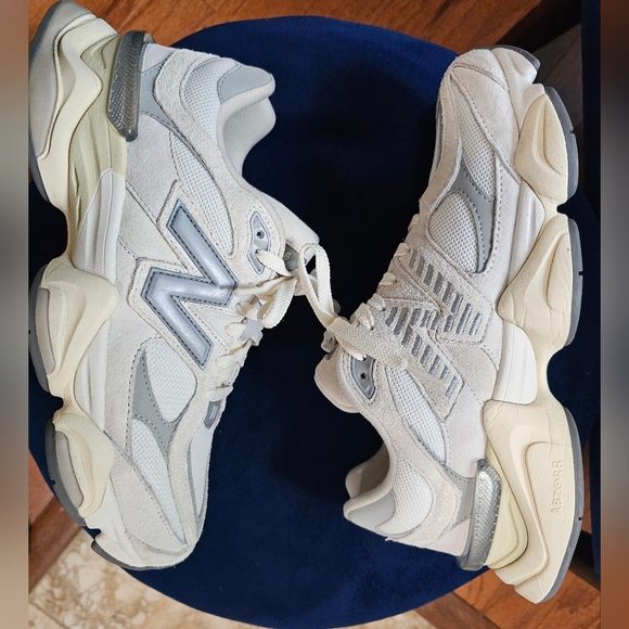 New Balance Unisex 9060 - Picture 2 of 7
